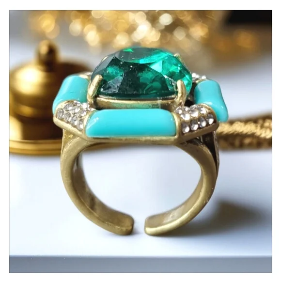 Exquisite Gold Turquoise Enamel Emerald Crystal Chunky Statement Ring - Picture 4 of 5